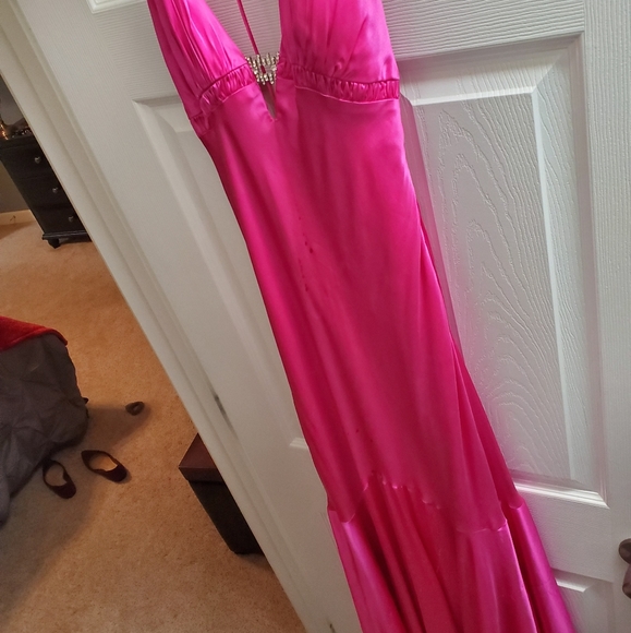 Cache Formal Gown - Picture 2 of 4